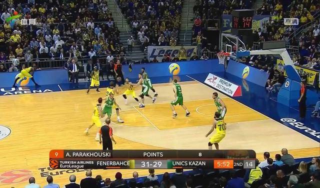 斯卢茨基谈客战柔佛：我认为双方五五开，就看谁能把握住机会（斯卢茨基展望客战柔佛：胜负五五开，关键看谁把握机会）