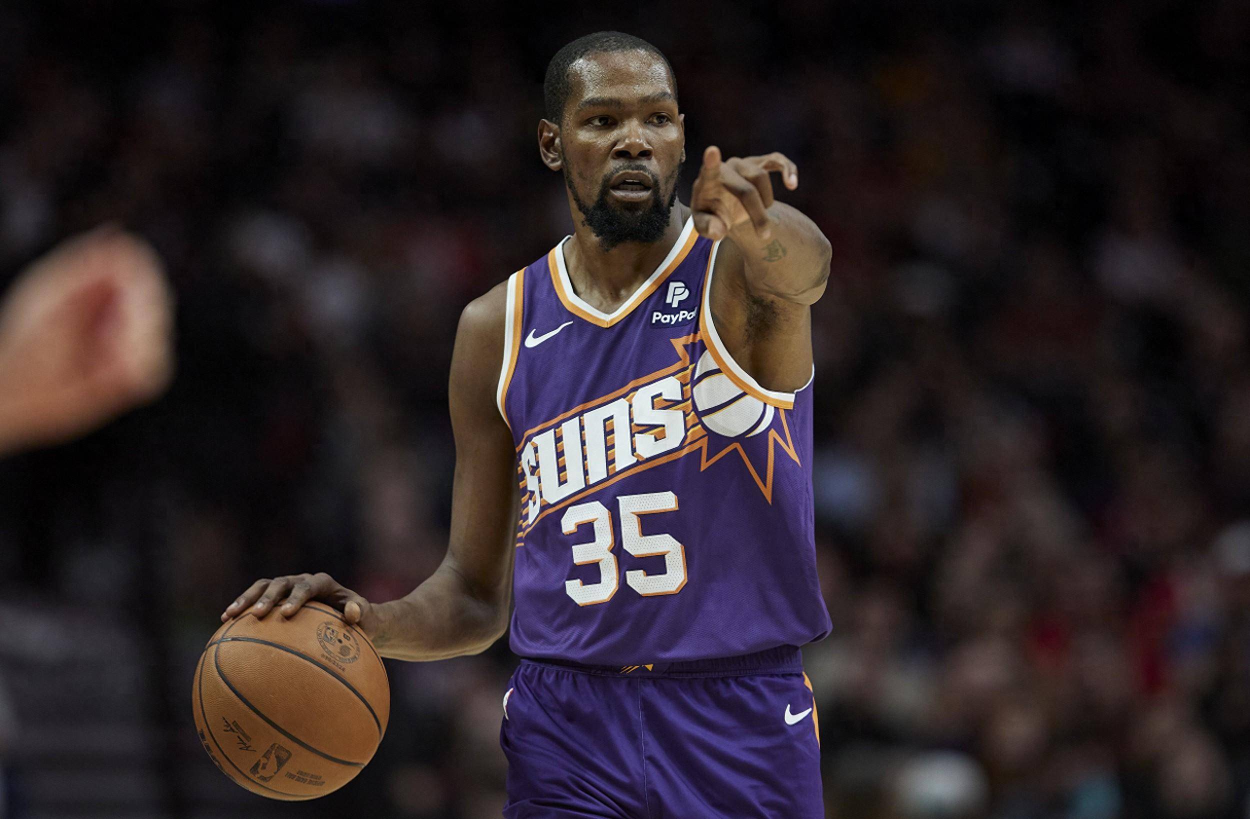 CBA：浙江男篮客场2-1力克辽宁（CBA 浙江男篮客战辽宁以总比分2-1取胜）