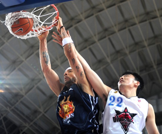 海纳：凯恩还有一年半的合同，我想不出他有什么理由离开拜仁（海纳：凯恩合同尚余18个月，我看不到他离开拜仁的理由）