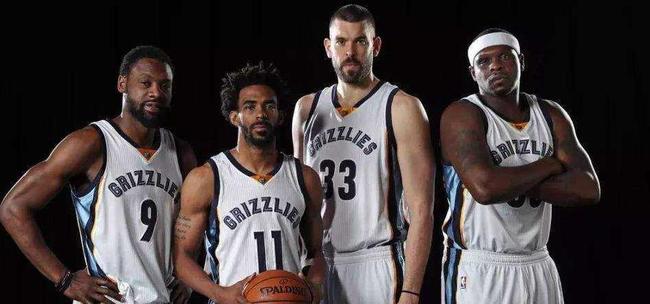 梁靖崑三战松岛辉空，中日乒坛新星对决折射国乒隐忧（梁靖崑三度对阵松岛辉空：中日新星之争凸显国乒隐忧）